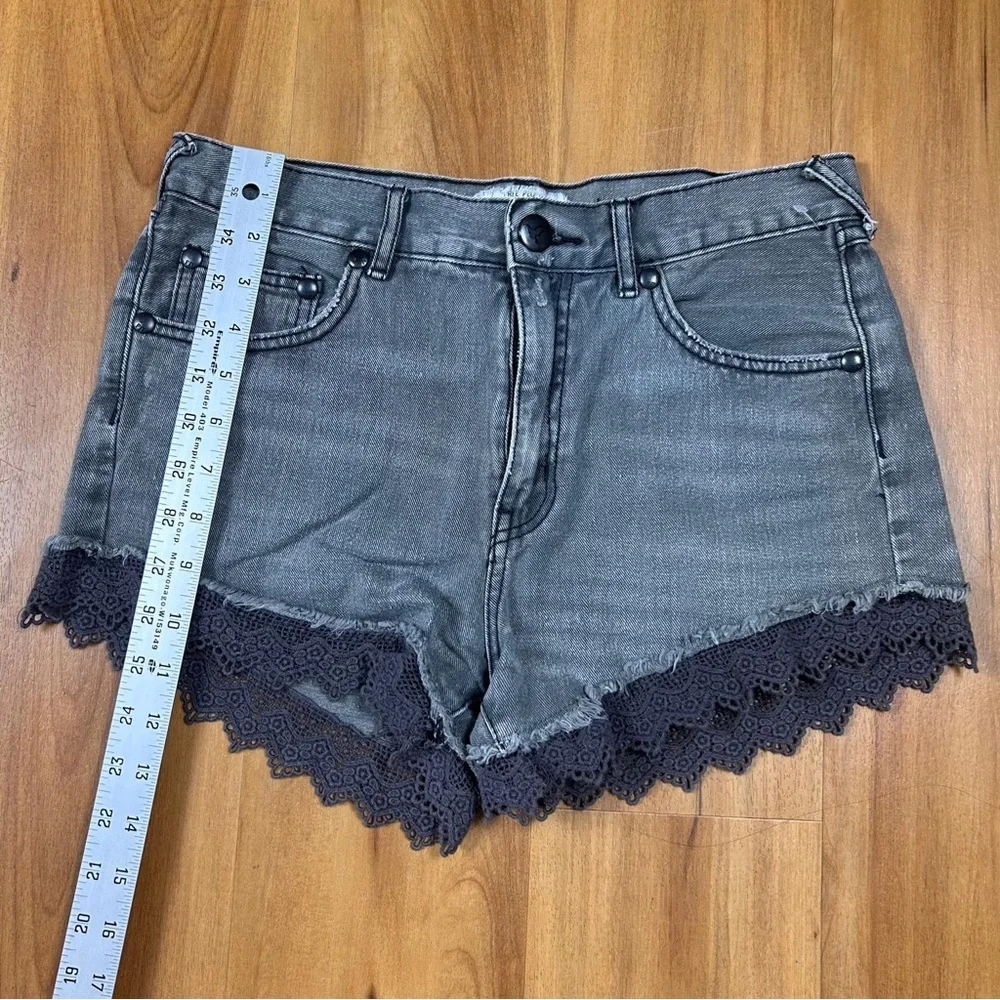 Free‎ People Gray Jean Shorts Distressed High-Waisted